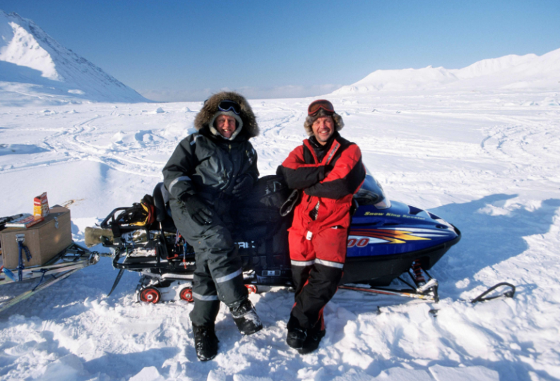 Doug Allan shares his Adventures on the Ice