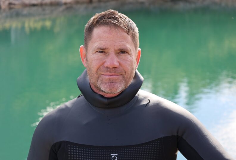 Expedition Airs on Dave